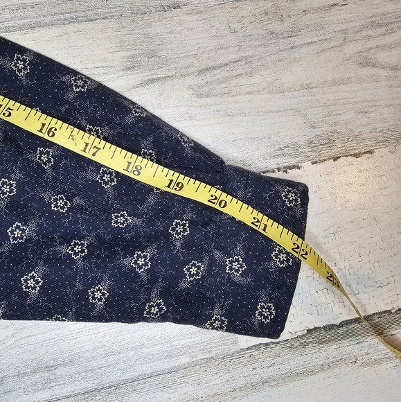Vintage John Rich & Bros Woolrich Shirt Men's Small Floral Print Button Up Blue - Picture 14 of 16
